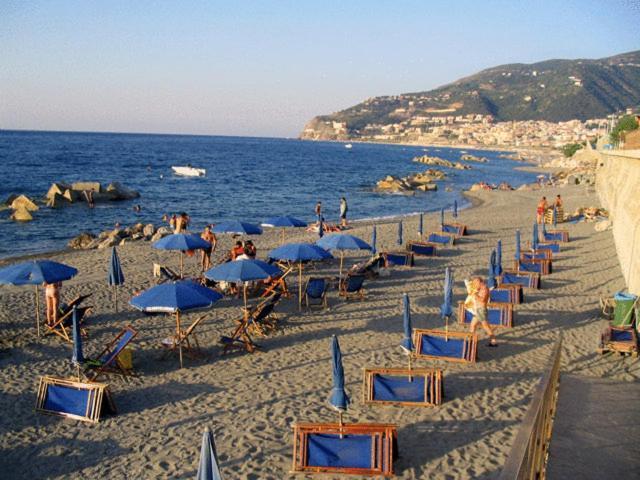 Villaggio Hotel Club Calanovellamare Piraino Dış mekan fotoğraf