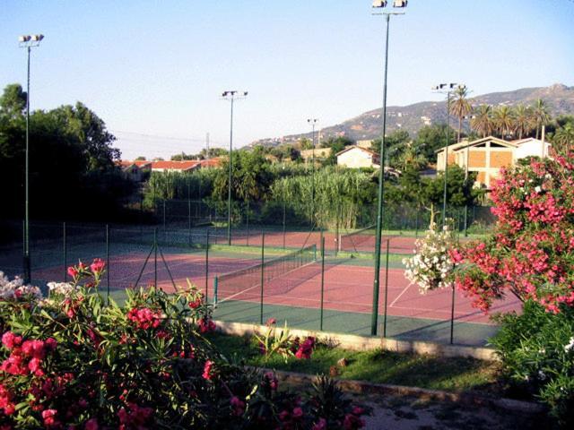 Villaggio Hotel Club Calanovellamare Piraino Dış mekan fotoğraf